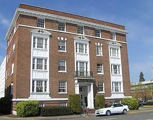 2nd image of 1272 Willamette St APT 303