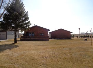 46215 Pelican Cv, Chester, SD 57016