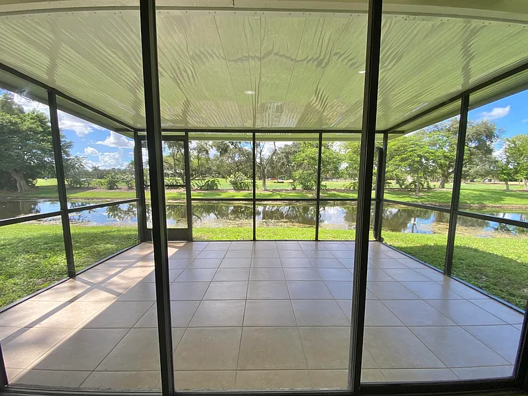 212 Trace Ct — Photo 22