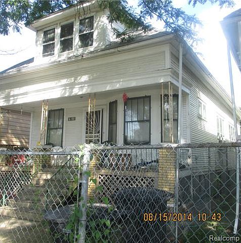 2nd image of 7340 Sarena St