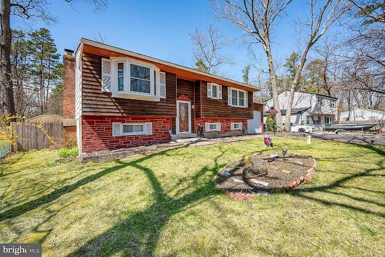 1st image of 308 Pennsylvania Trl