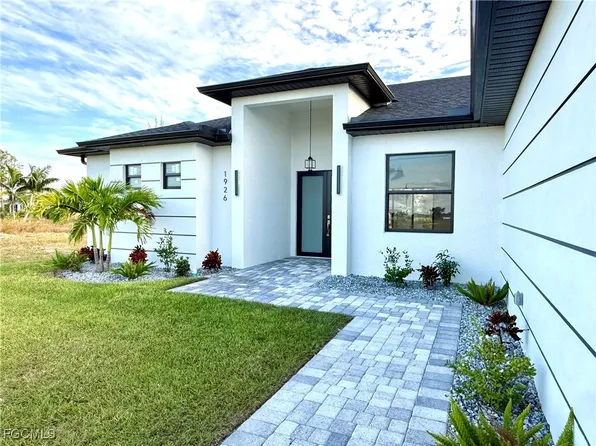 1926 NW 21st St, Cape Coral, FL 33993