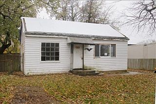 1st image of 437 Hutchinson St
