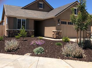 1582 Goldenstar Ct, Hollister, CA 95023