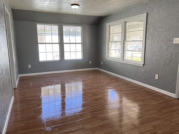 3rd image of 4340 Fonville Ave