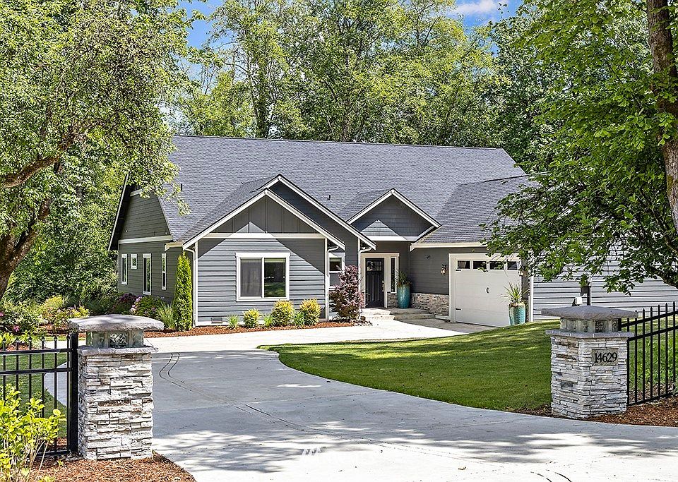 1st image of 14629 Park Dr SE