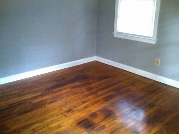 4th image of 1925 Mayes Dr SE
