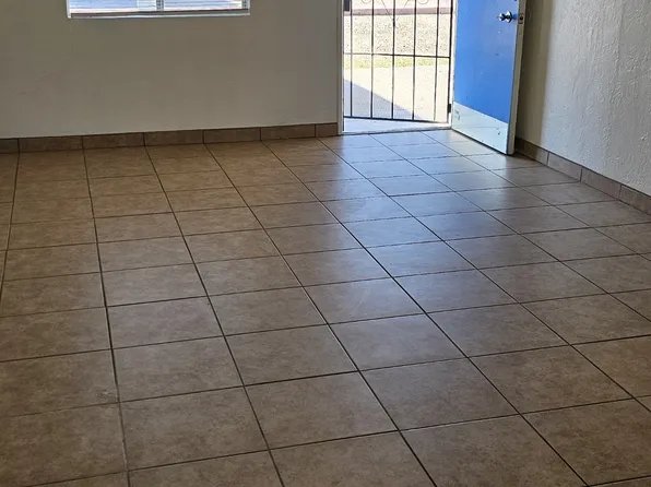 62 S Allen APT C, Mesa, AZ 85204