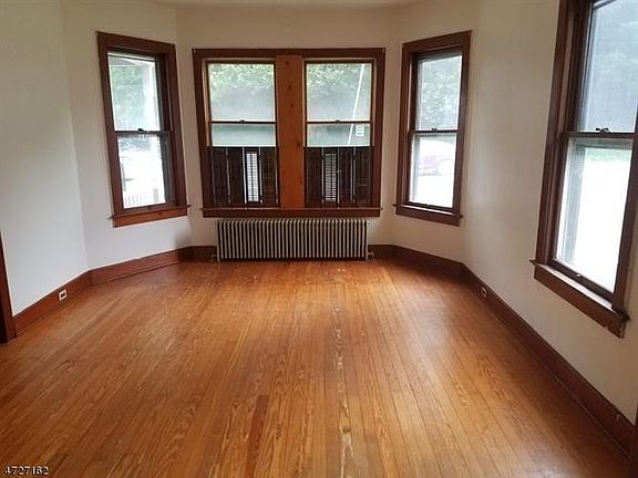 3rd image of 406 New Brunswick Ave #A