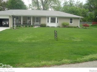 23187 Duprey St, Macomb, MI