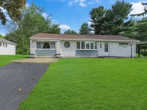 145 McLanahan Dr, Beaver Falls, PA 15010