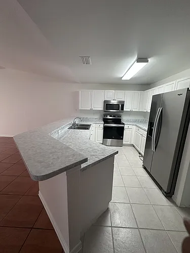 333 Gordon Ave S Photo 1
