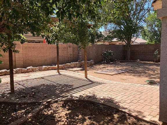 2nd image of 3455 E Juanita Ave