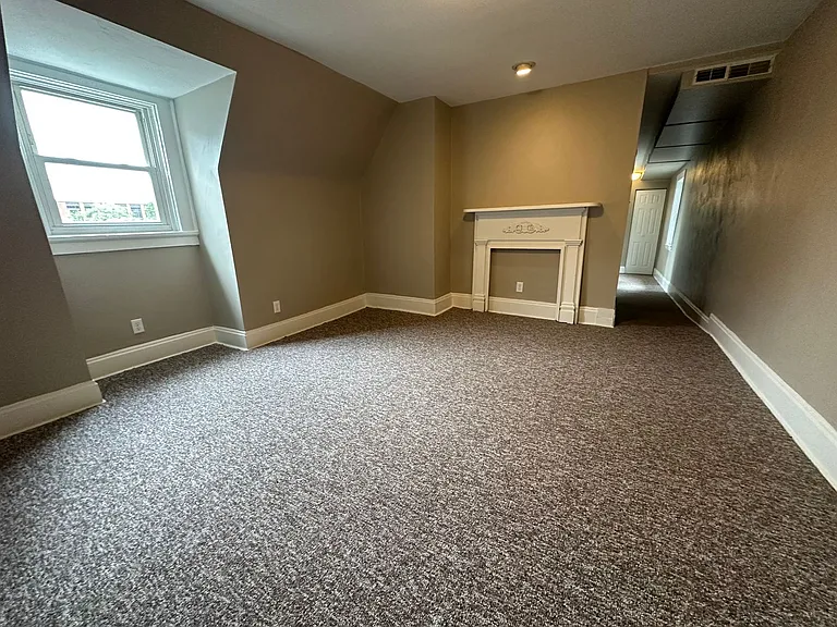 333 Morewood Avenue — Photo 6