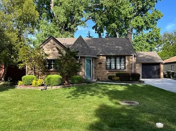 427 S Western Ave, Park Ridge, IL 60068