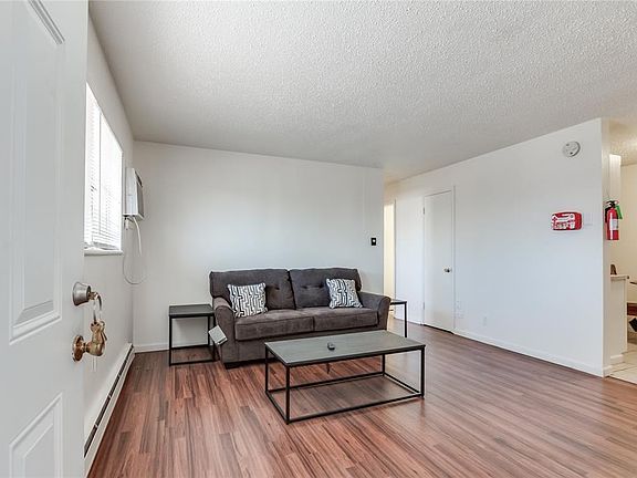5th image of 1116 SW 59th St