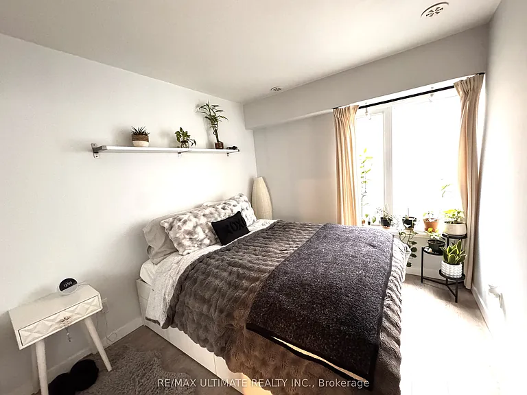 1135 Cooke Blvd #113 — Photo 6