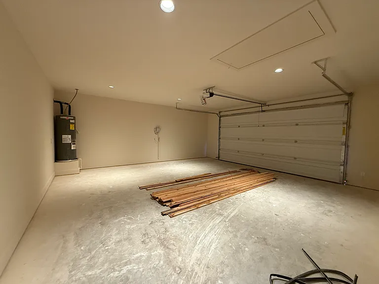 104 Kirkland St — Photo 6