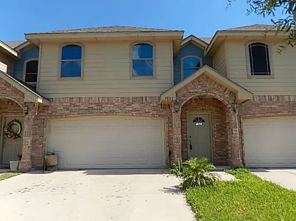 1027 Yellow Hammer St, Rio Grande City, TX 78582