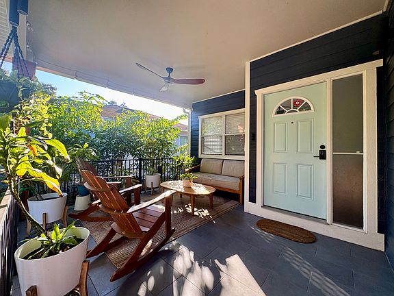 2nd image of 708 W Adalee St