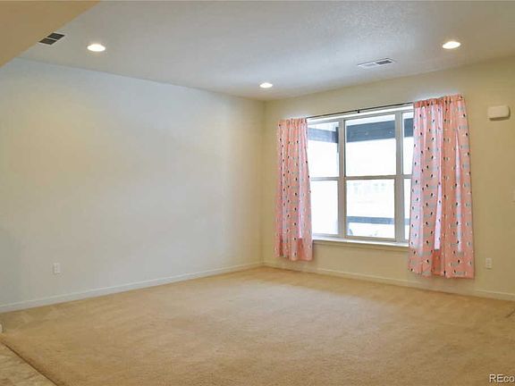 4th image of 5451 N Central Park Blvd