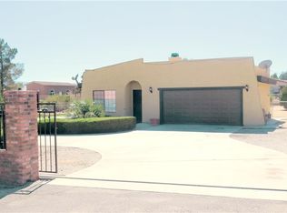 19209 Osceola Rd, Apple Valley, CA 92307
