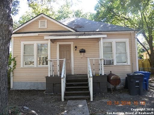1st image of 122 ANDERSON ST