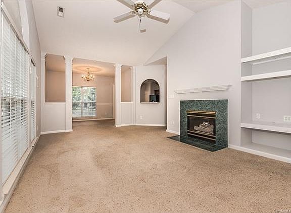 3rd image of 6301 Manheim Ct