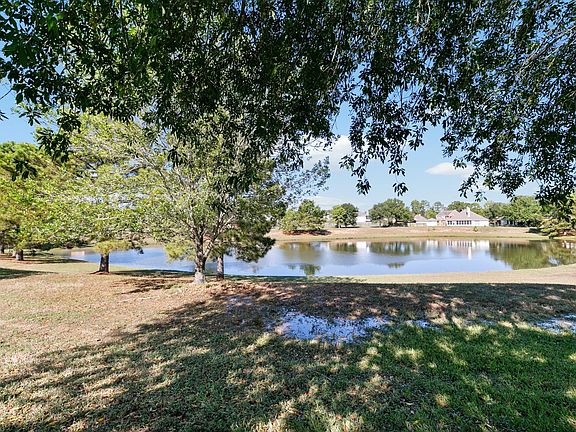 5th image of 6202 Lake Chase Ct