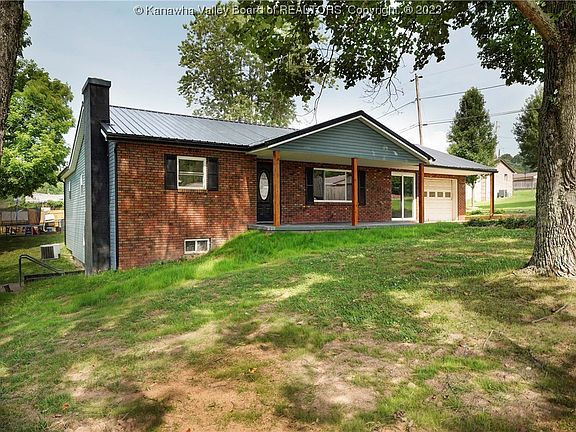 2nd image of 5104 Hulbert Dr