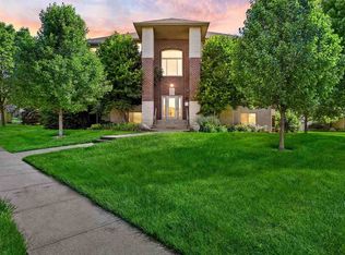 370 Camden Rd, Iowa City, IA 52245