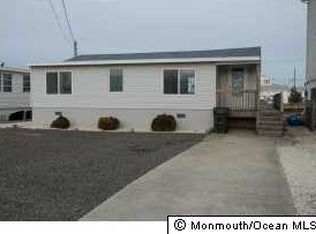 915 S Green St, Tuckerton, NJ 08087