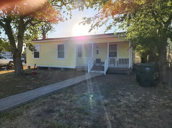 133 E Vanderbilt Dr, Corpus Christi, TX 78415