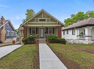 832 E 72nd St, Kansas City, MO 64131