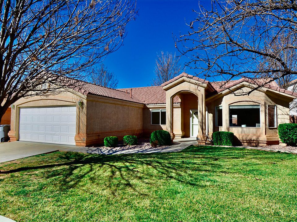 1st image of 524 S Indian Hills Dr Unit 7