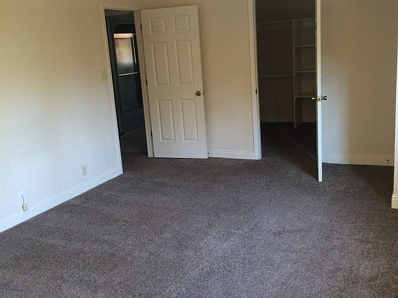 Master Bedroom- Main Floor