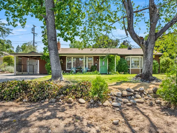151 Valley View Dr, Auburn, CA 95603