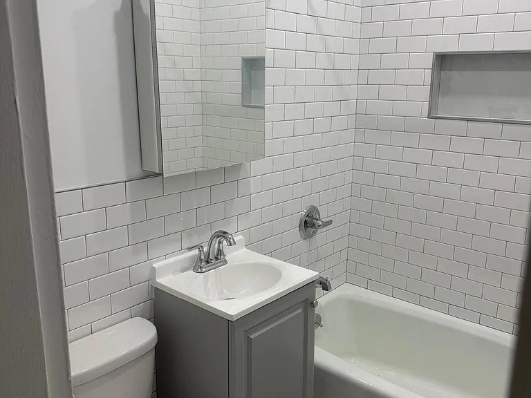 59 W 82nd St #2 — Photo 7