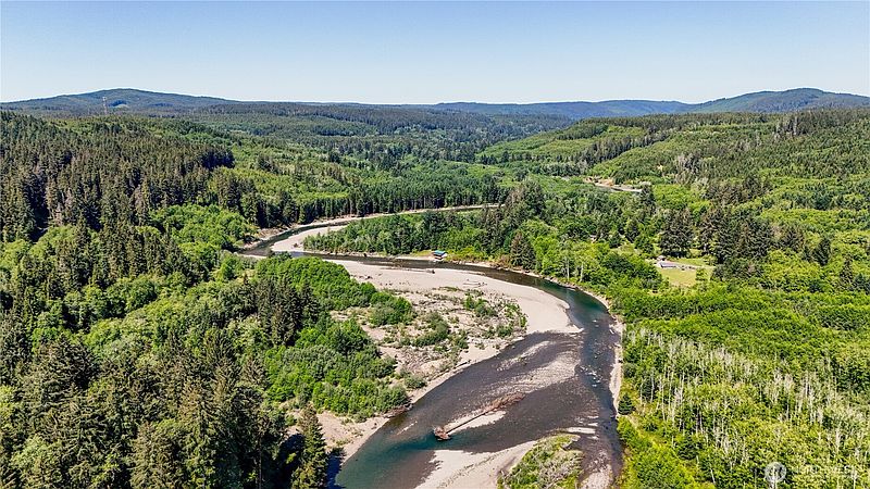 3rd image of 99993 Dowans Creek Road