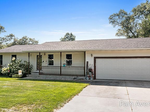 2nd image of 157 Marigold Dr
