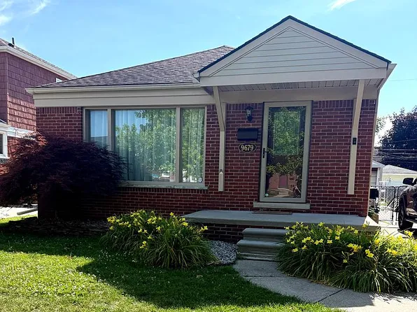 9679 Sterling Ave, Allen Park, MI 48101