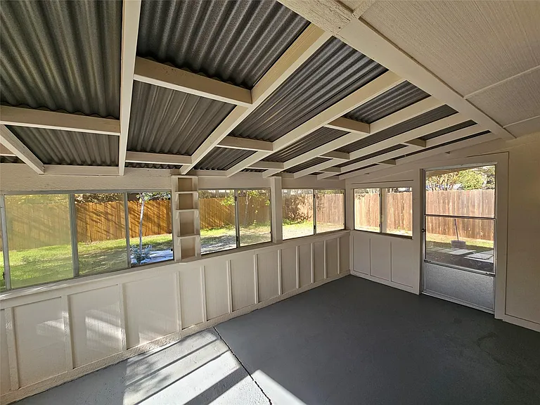 10706 Berthound Dr — Photo 28
