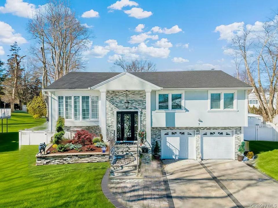 1st image of 7 Dunhill Road