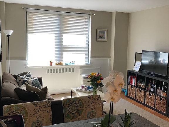 LivingRoom1