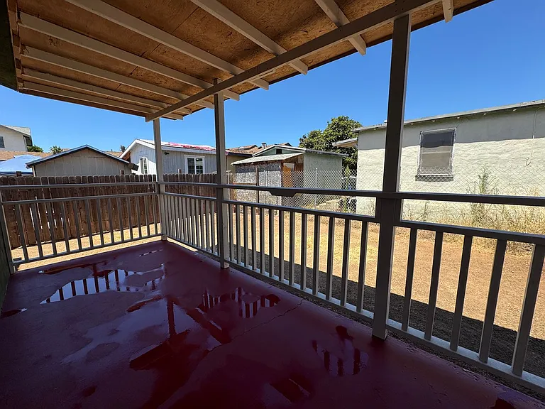 3766 Teak St — Photo 5