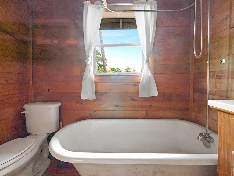20973 Lakeview Dr — Photo 17