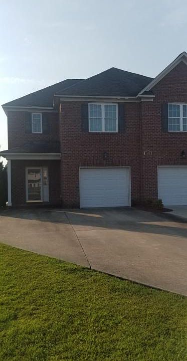 1st image of 405 A South Pointe Dr