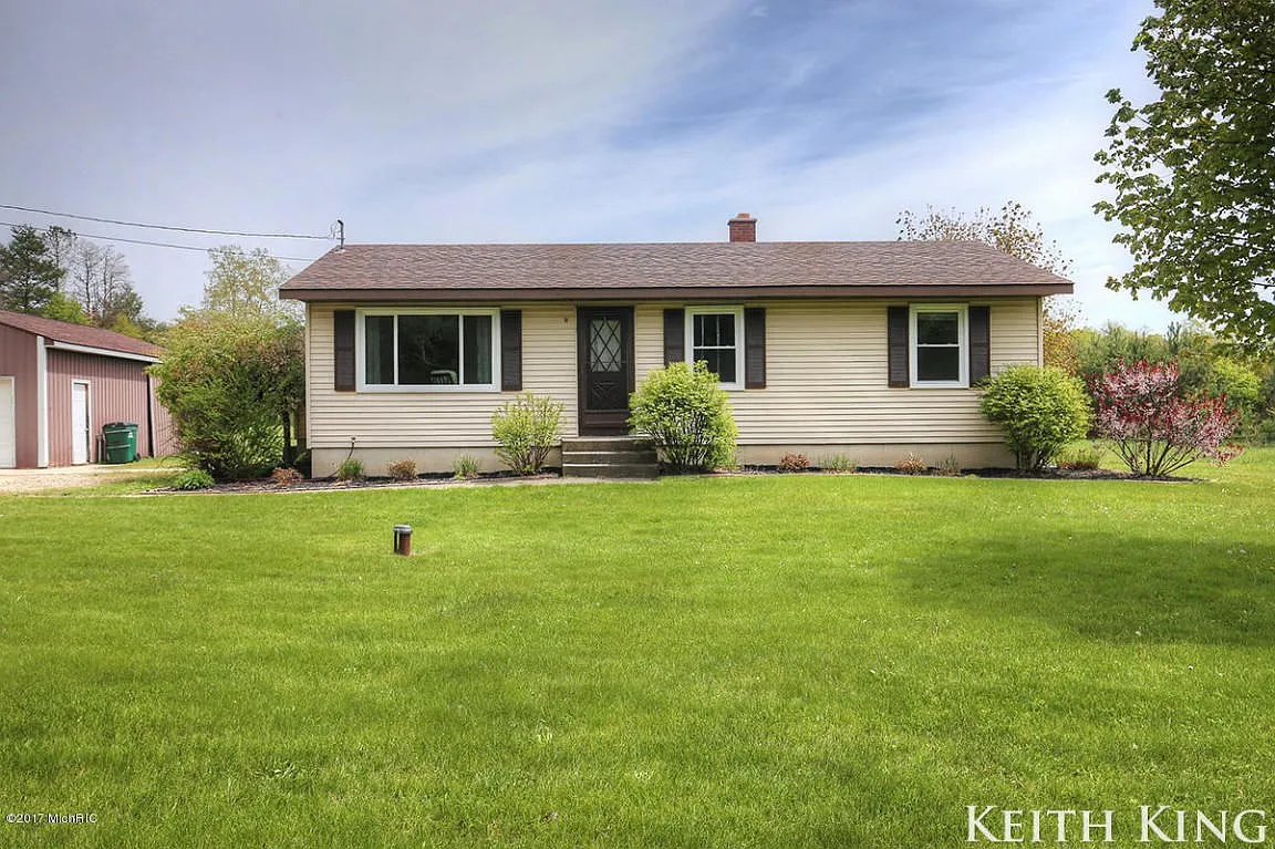 13380 Sparta Ave photo 1