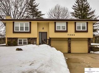 7529 Hayes Cir, Ralston, NE 68127