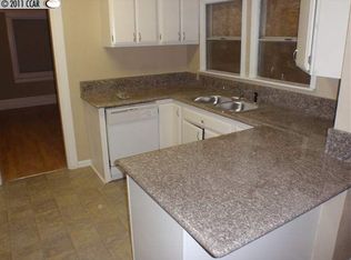 368 E 8th St, Pittsburg, CA 94565
